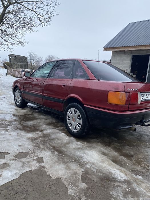 Продам Ауді 80 б3