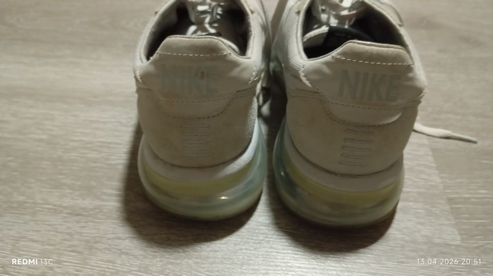 Кросівки Nike 43 розмір