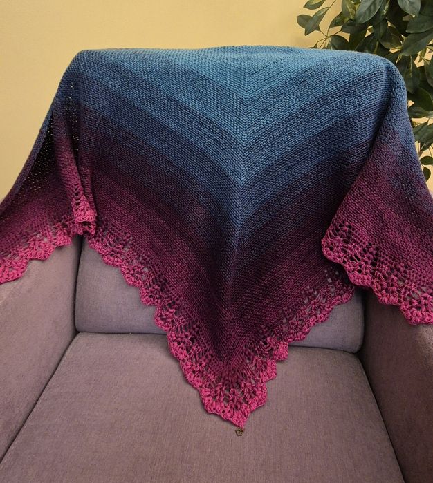 Świąteczne-10%!  Chusta ręcznie robiona na szydełku.