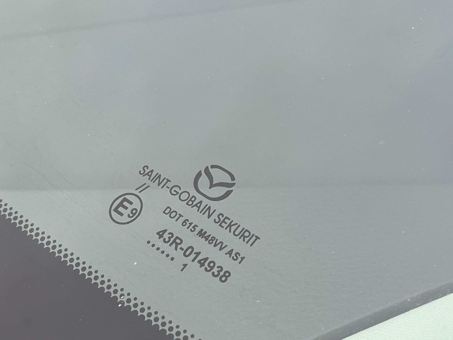 продам Mazda CX-30