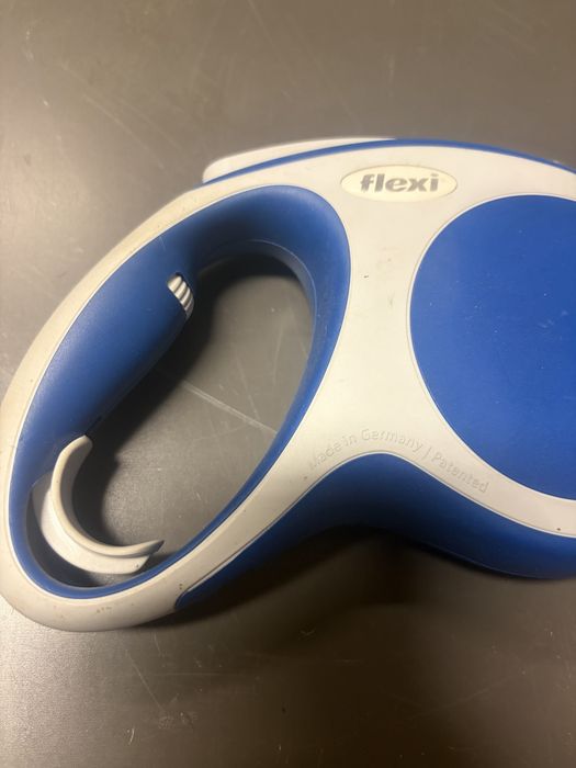 Flexi Vario Smycz Taśma  i Sznurek  5M/25Kg Niebieska i Czerwona