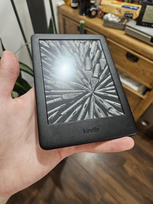 Amazon Kindle Kindle 10. generacji | czarny | stan dobry