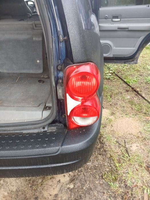 Dodge durango 2 na części