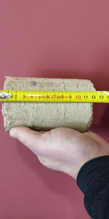 Sacos de 20kg de briquetes