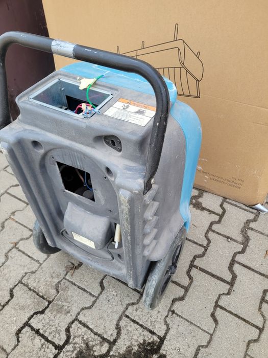 Osuszacz Dri-Eaz DrizAir 1200 – na serwis obudowa itp uszkodzony