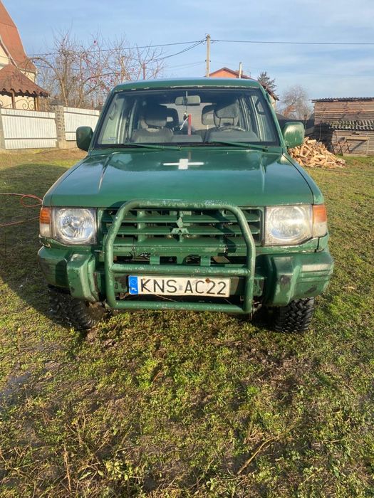 Mitsubishi Pajero 2.5