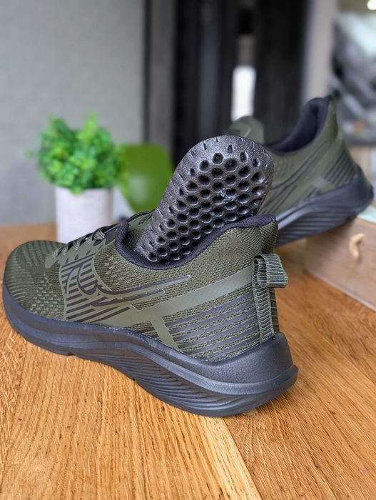 Чоловічі кросівки великого розміру хакі зелені кроссовки большие