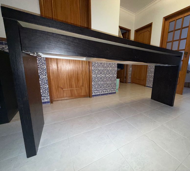 Vendo aparador usado