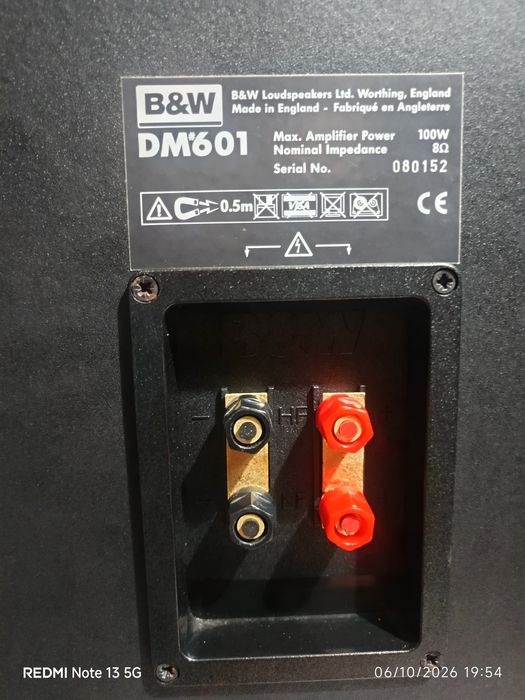 Bowers & Wilkins DM 601 S1 colunas audio