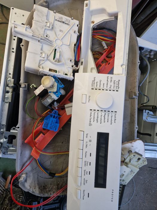 Панель і модуль пральної машини AEG Protex