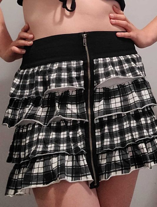 spódniczka czarno-biała na gumkę KappAhl 170