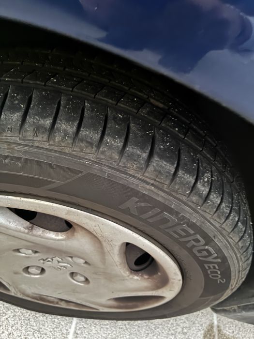 Peugeot 206 1.1 Gasolina – Económico – Revisão em dia