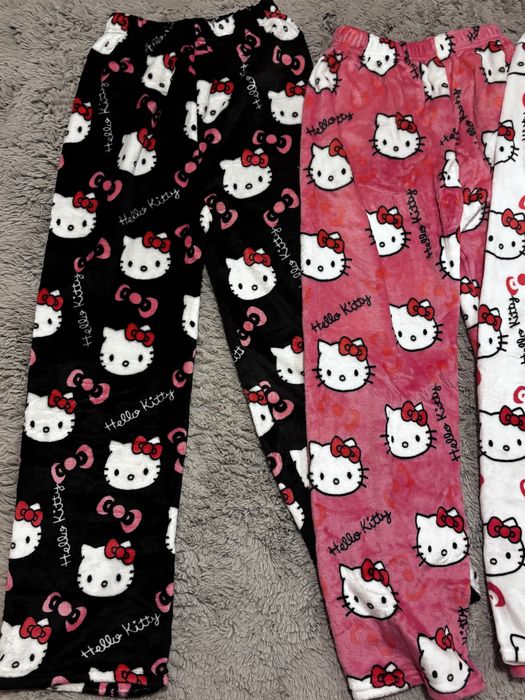 Spodnie hello kitty 3 sztuki xs nowe