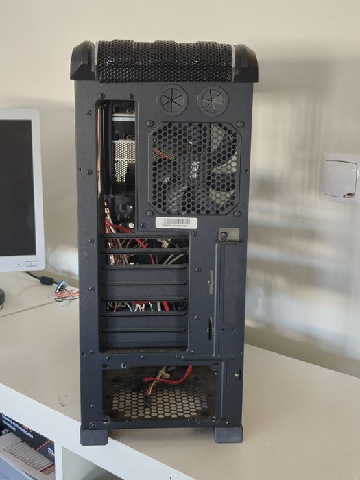 Cooler Master CM 690 II Advanced (caixa de PC)