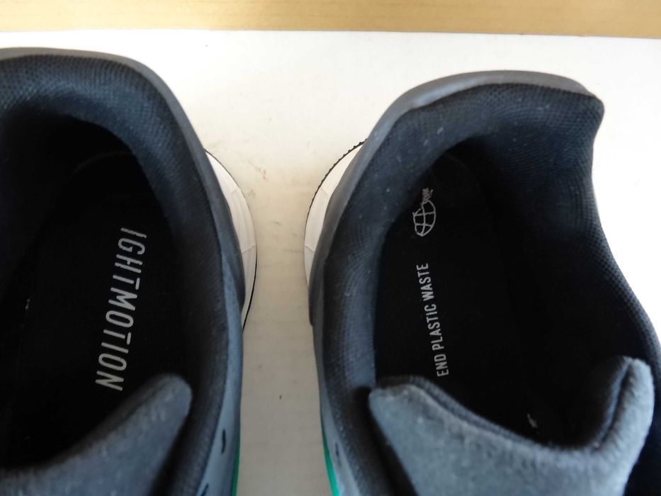 Buty ADIDAS DURAMO 10 roz 44 2/3 Bieganie Sportowe