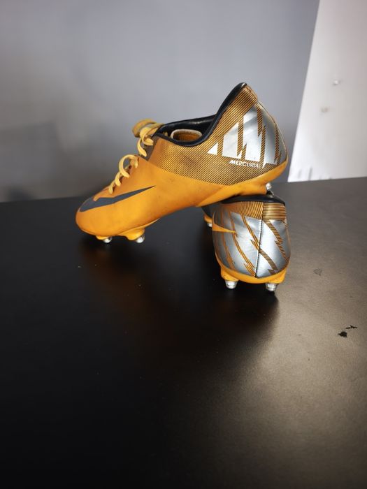 Chuteiras Nike Mercurial