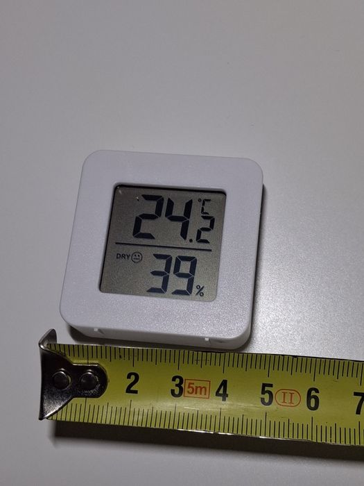 Mini miernik temperatury I wilgotności