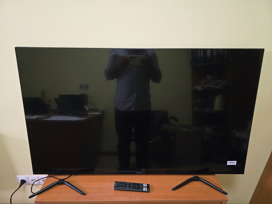 Продам телевізор Kivi 50"