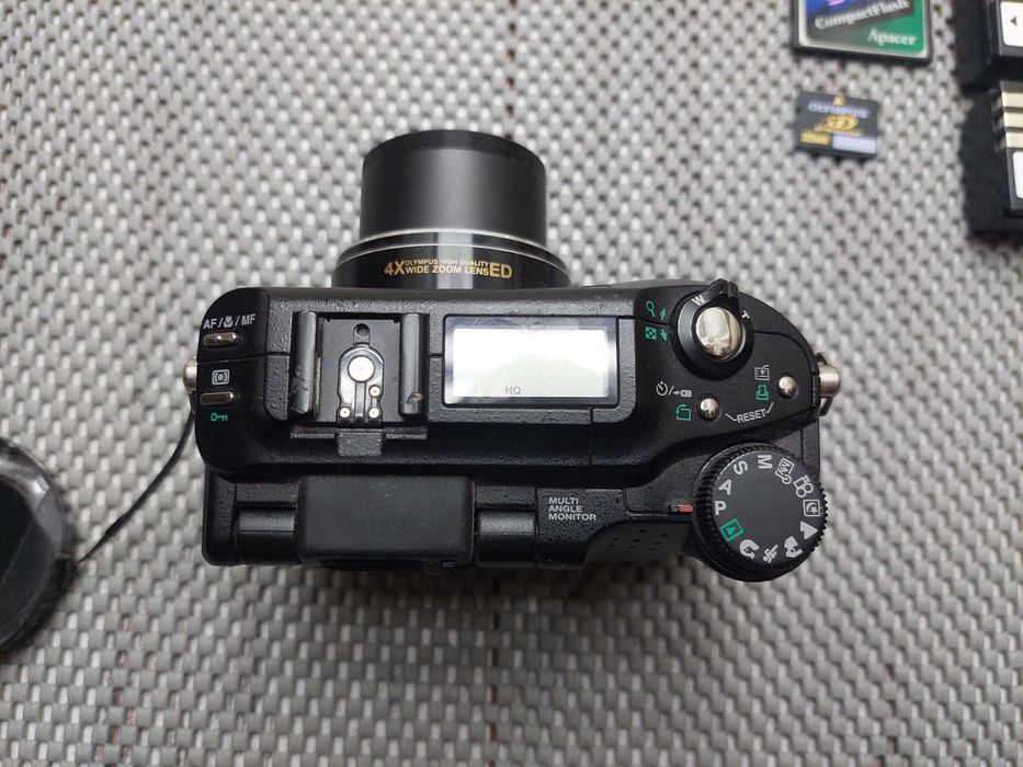 Цифровий фотоапарат Olympus Camedia C-5060