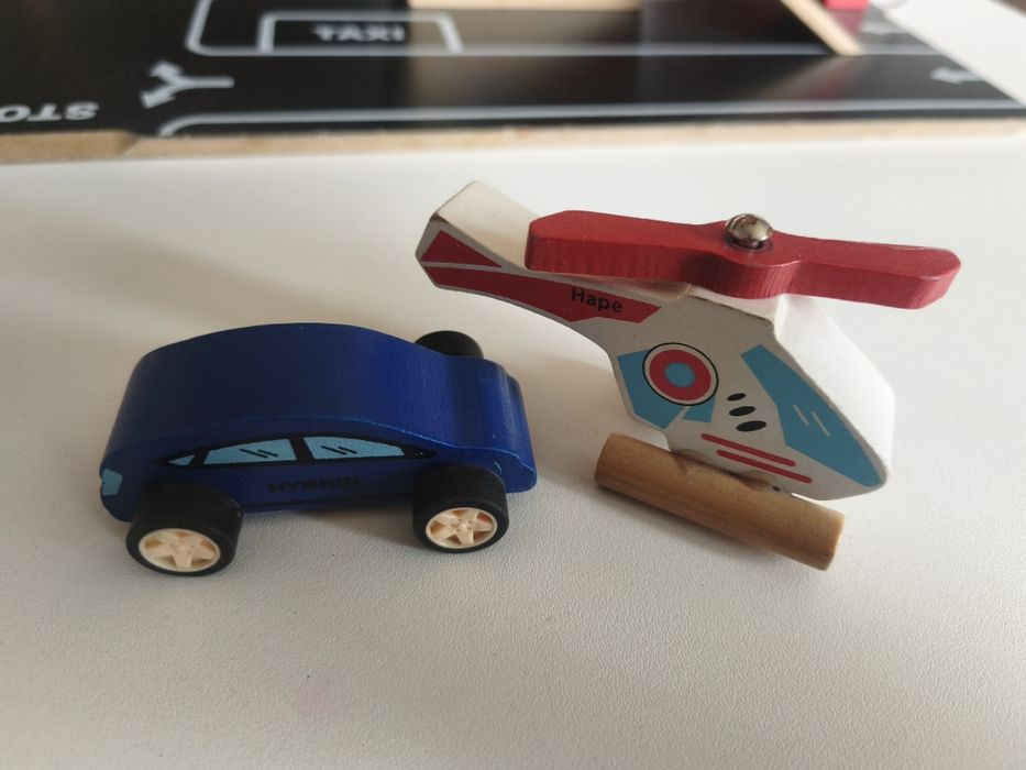 Hape Garaż drewniany Parking Zabawka