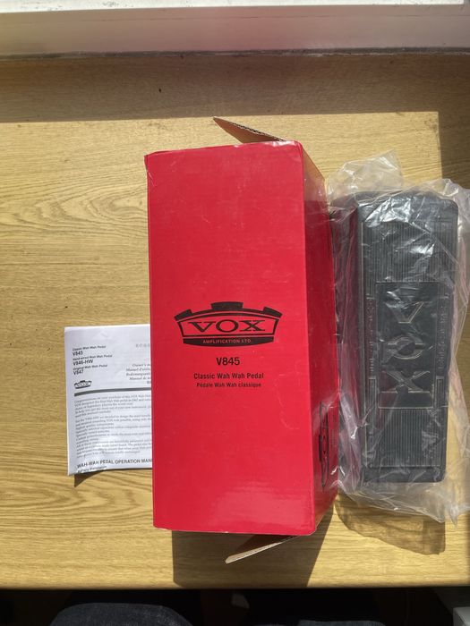 Музична педаль  ( wah )Vox v845
