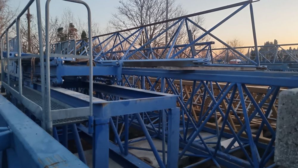 Grua SGT85 SOIMA 55 m Lança 6 t