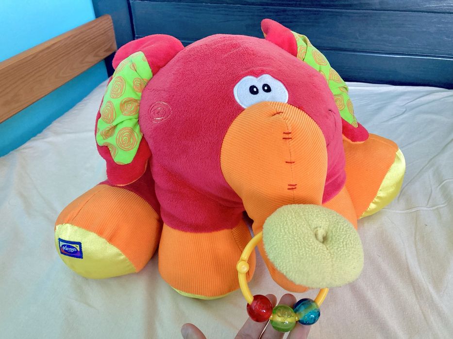 Duża czerwona maskotka słoń pluszak dla niemowlaka szeleszczące uszy