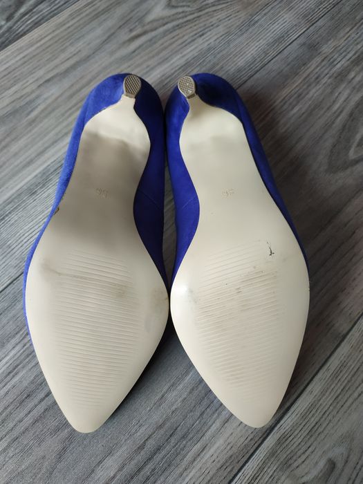 Szafirowe czółenka r.36 H&M