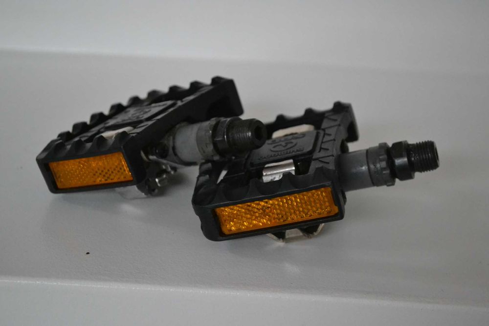 pedały zatrzaskowe shimano PD-M515 +nakładki ,pod bloki xt,lx stan bdb