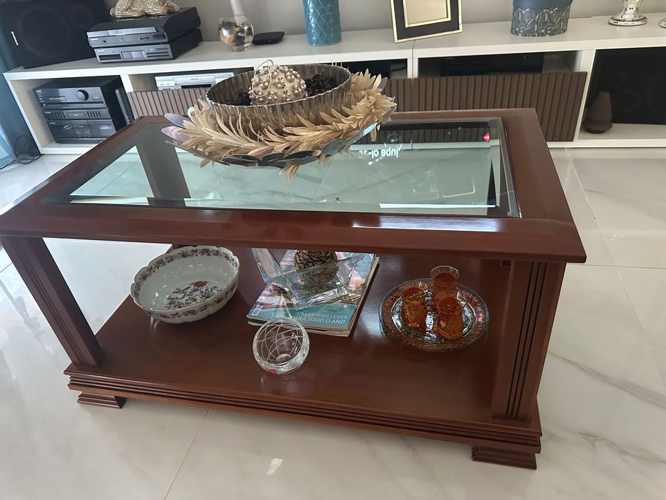 Mesa de centro cerejeira