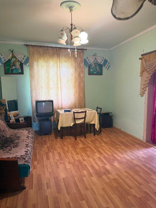 Будинок в мальовничій місцевості. ПОСТАНОВИ/ПРОГРАМИ