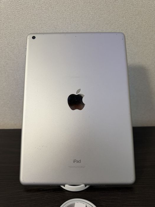 Apple Ipad 9 gen. Wifi. 64 Gb. IOS 27