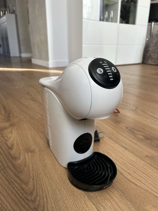 Ekspres kapsułkowy nescafe dolce gusto