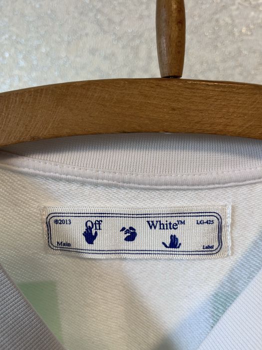 Свитшот off white