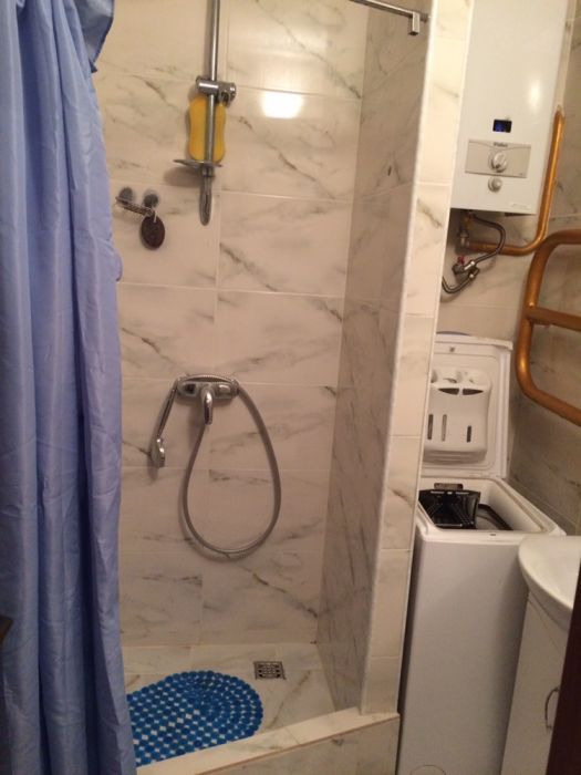 Подобово 1к.кв. люкс по Винниченка 25