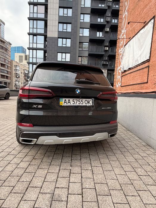Продам BMW X5 2,5D 2023року