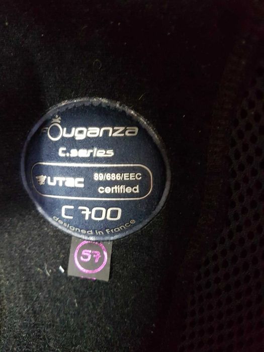 Toczek kask jeździecki FOUGANZA C 700 rozmiar 57 cm welur