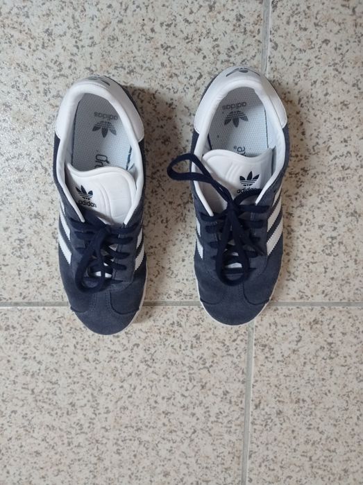 Sapatilhas adidas gazelle número 37