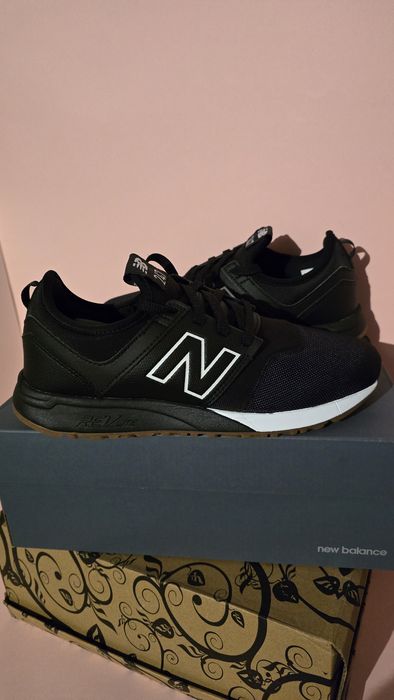 Sneakersy nowe czarne sportowe New Balance rozmiar 40