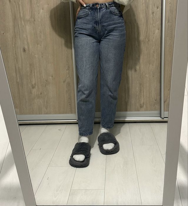 Джинси моми на низький зріст