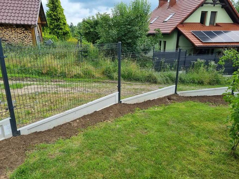 Ogrodzenie panelowe 153cm fi 5mm + podmurówka 20cm + montaż