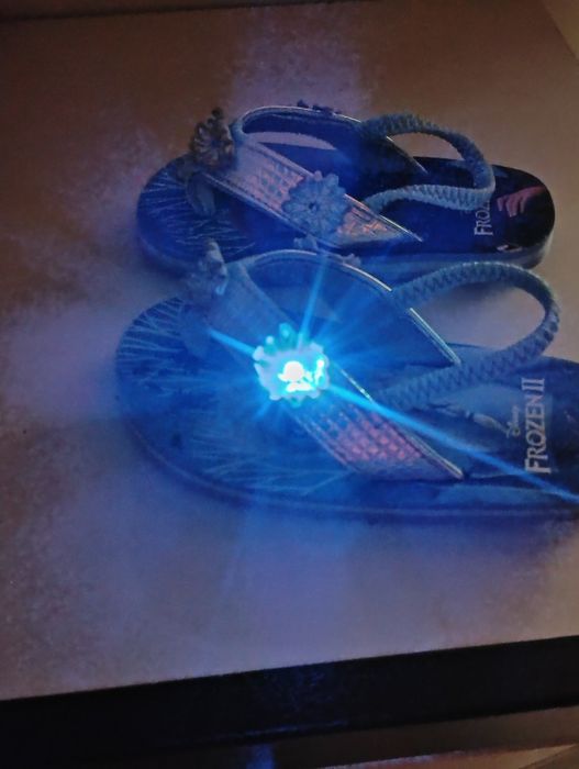 Klapki świecące rozm 26