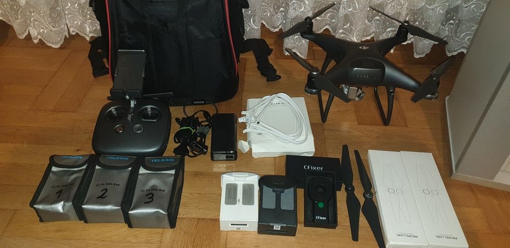 Dji phantom 4 Pro obisdian + 3 baterii+tablet