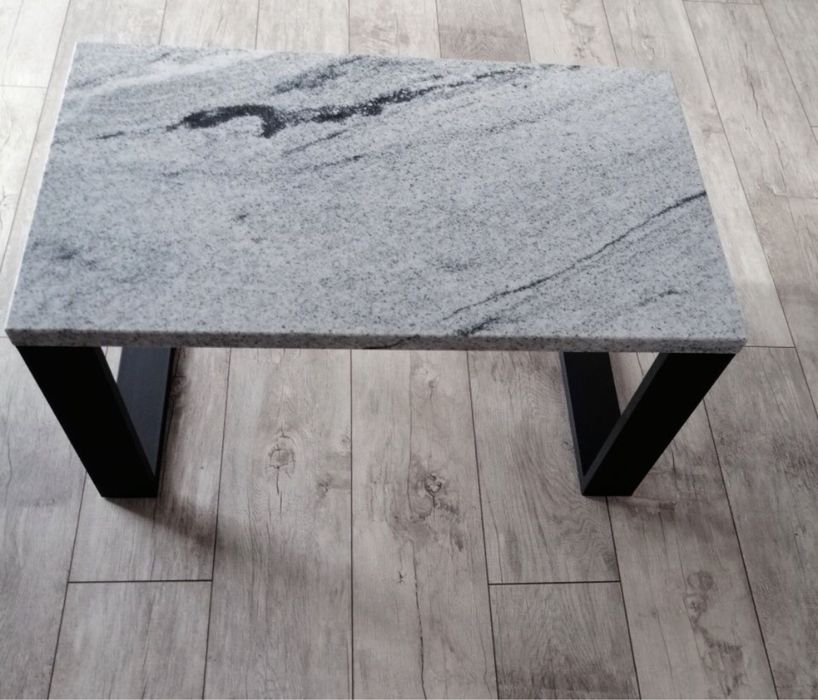 Parapety granitowe , blaty na stoły, stoliki, ławy ,itp.