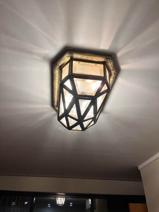 Candeeiro de teto 8 lampadas