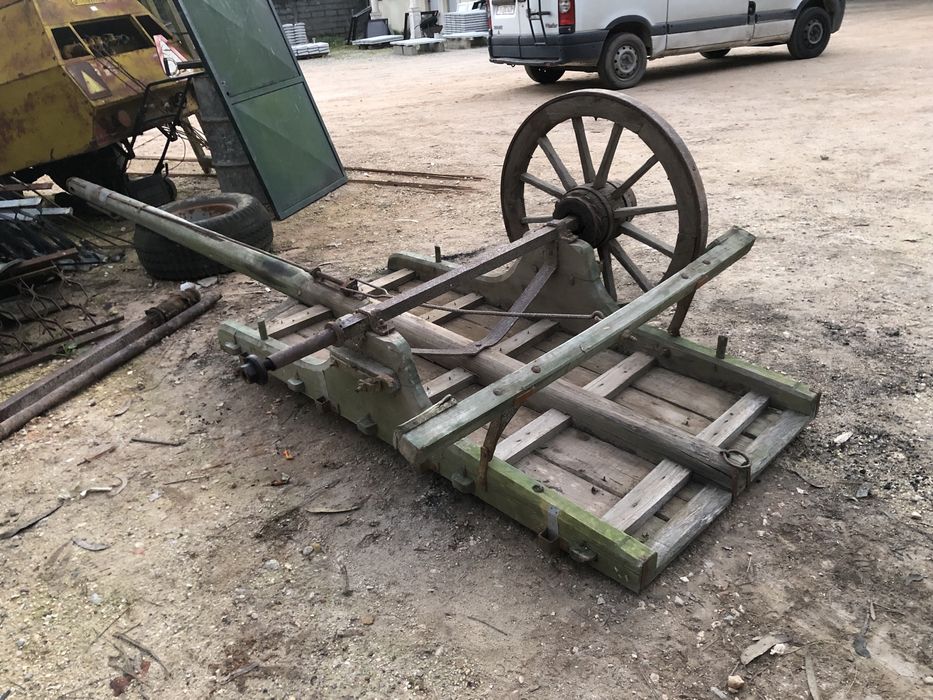 Carro de bois em bom estado