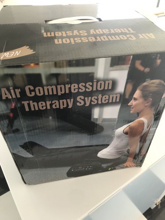 Máquina de pressoterapia nova na caixa