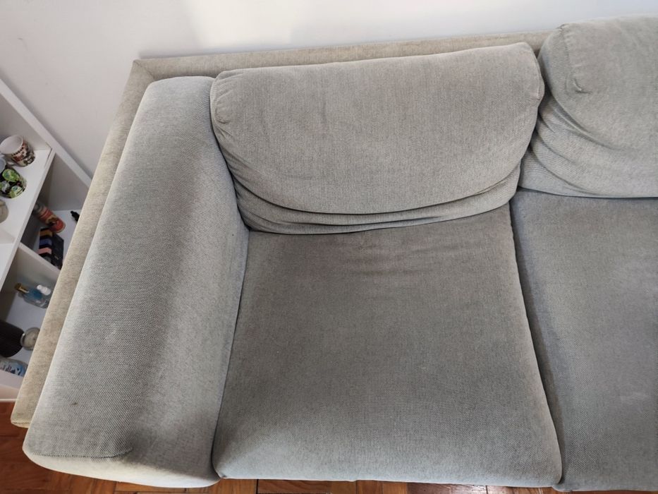 Sofá cinza 2m x 0.80m