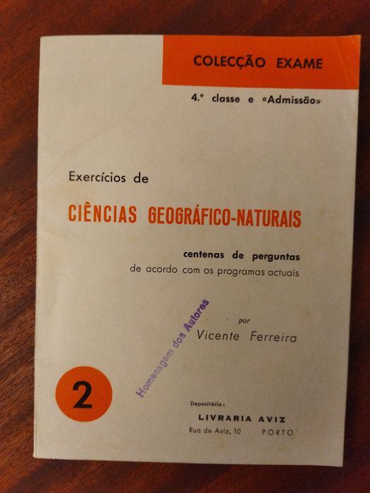Livros antlgos escolares