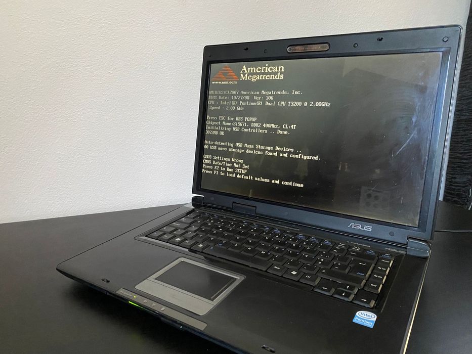 Portátil Asus X59SL